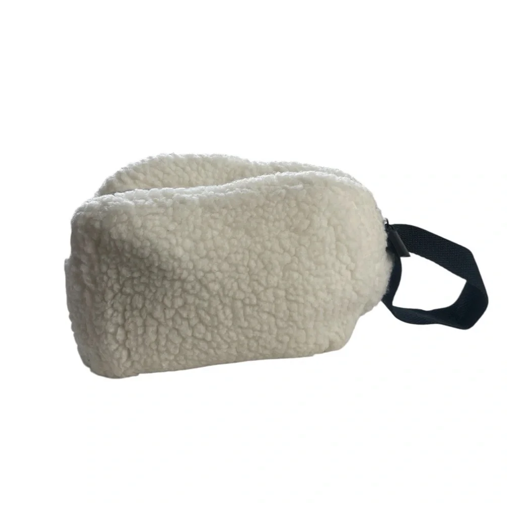 Kate Spade Faux Sherpa Cosmetic Bag/ Makeup Travel Pouch Wristlet new
